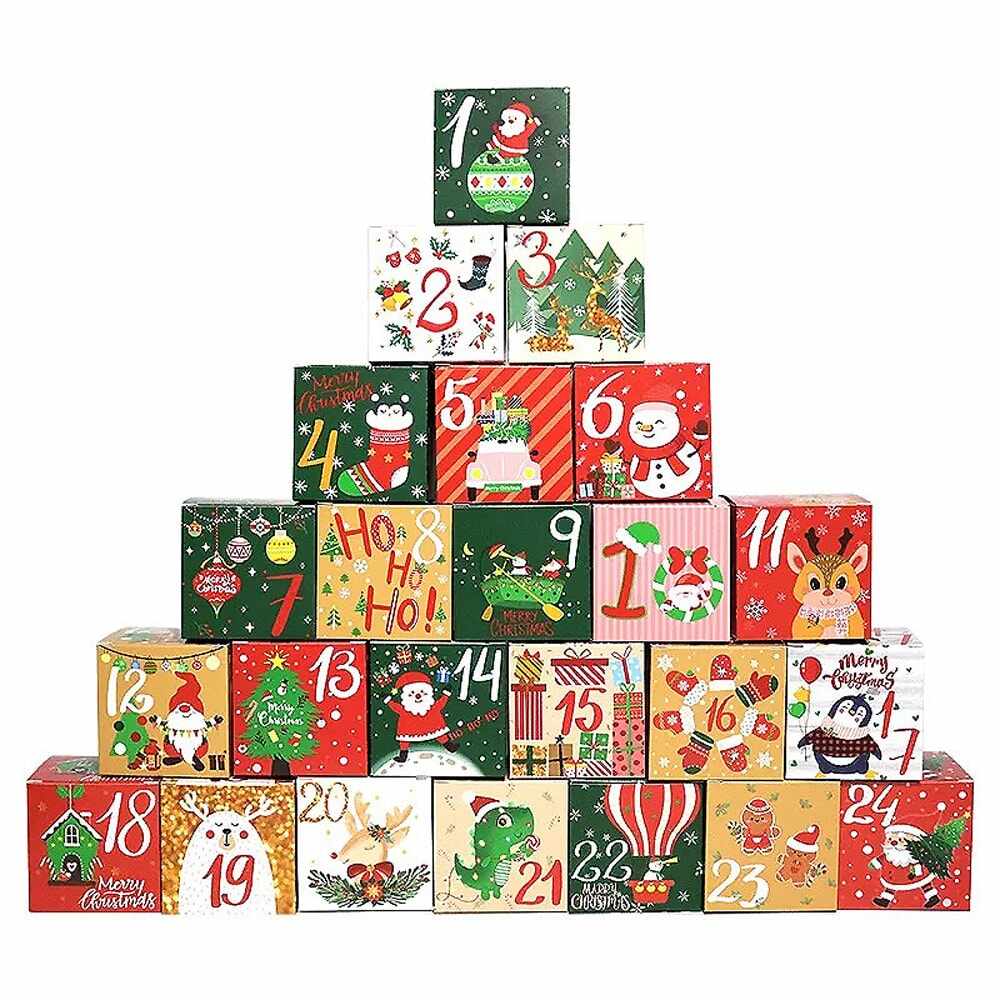 Set 24 cutii pătrate diferite pentru Crăciun 7x7x7cm